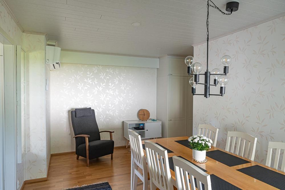 Omakotitalo Keskustan Laehellae Apartment Joensuu Exterior photo